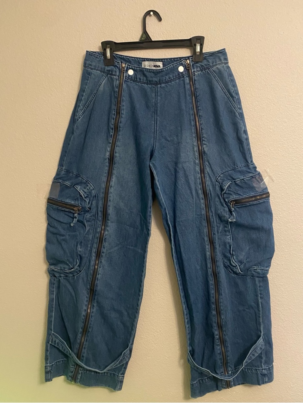 Fashion Nova Cargo Jeans size 15 (XL Junior) - Picture 2 of 11
